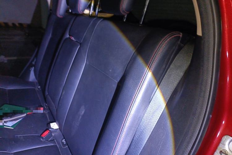 Used Suzuki S-Cross 2014 1.6L CVT Four-Wheel Drive Luxury Version Interior 4