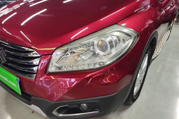 Used Suzuki S-Cross 2014 1.6L CVT Two-Wheel Drive Elite Version Left Front Headlight