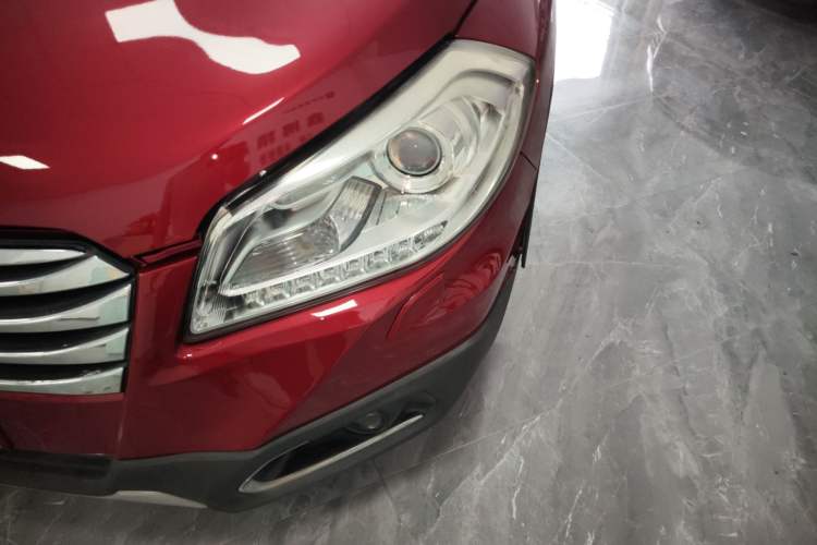 Used Suzuki S-Cross 2014 1.6L CVT Two-Wheel Drive Elite Version Left Front Headlight