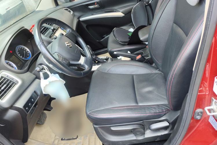 Used Suzuki S-Cross 2014 1.6L CVT Two-Wheel Drive Elite Version Left Front Seat