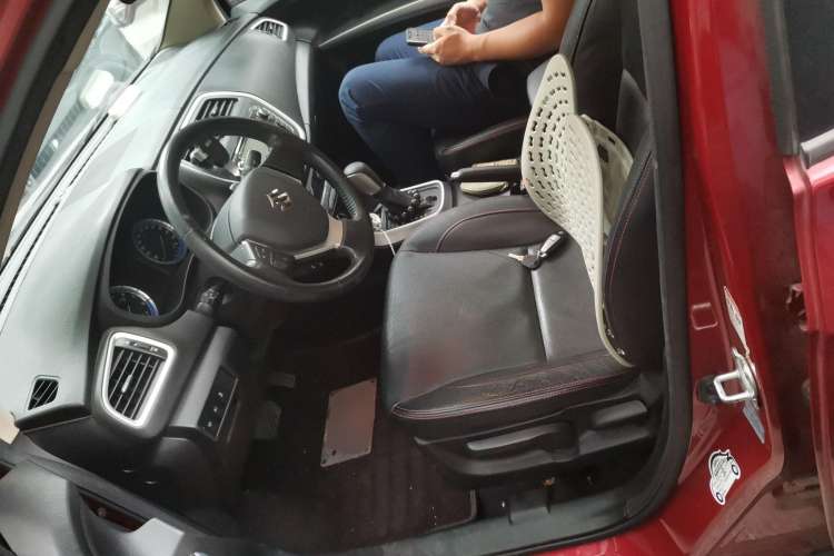 Used Suzuki S-Cross 2014 1.6L CVT Two-Wheel Drive Elite Version Left Front Seat