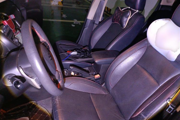 Used Suzuki S-Cross 2014 1.6L CVT Four-Wheel Drive Luxury Version Left Front Seat