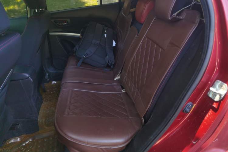 Used Suzuki S-Cross 2014 1.6L Manual Two-Wheel Drive Entry Model Left Rear Seat