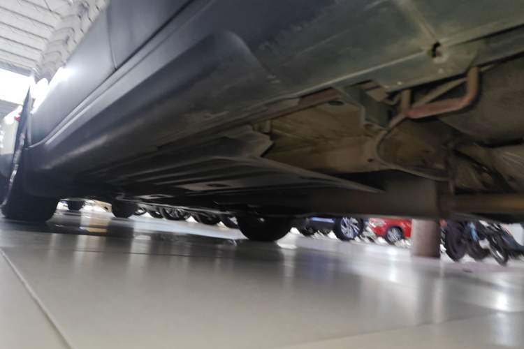 Used Suzuki S-Cross 2014 1.6L CVT Two-Wheel Drive Entry Model Left Side Sill