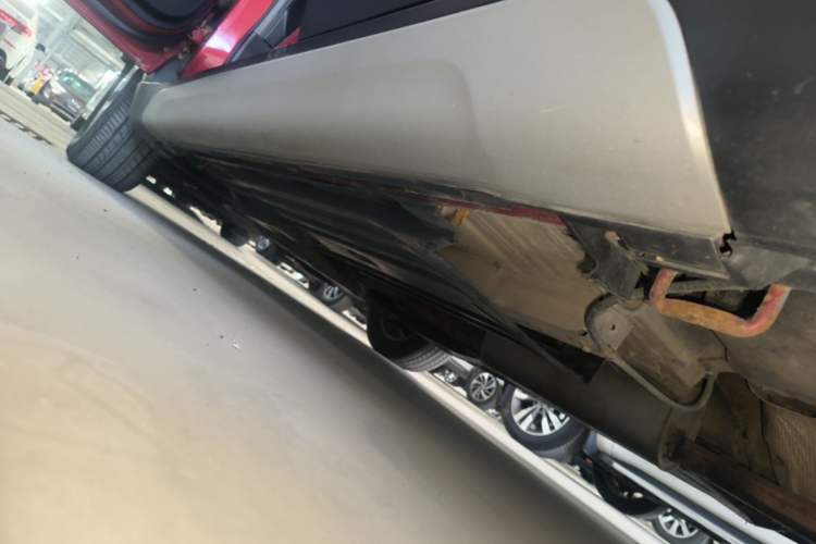 Used Suzuki S-Cross 2014 1.6L CVT Two-Wheel Drive Elite Version Left Side Sill