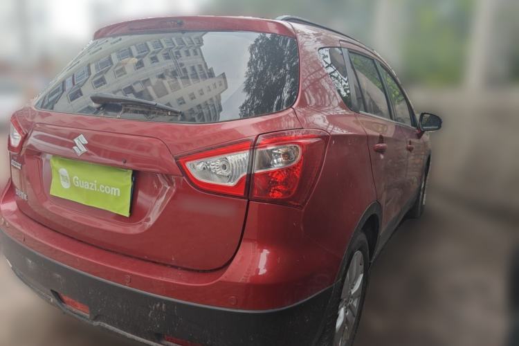Used Suzuki S-Cross 2014 1.6L CVT Two-Wheel Drive Entry Model Rear Right 45 Deg