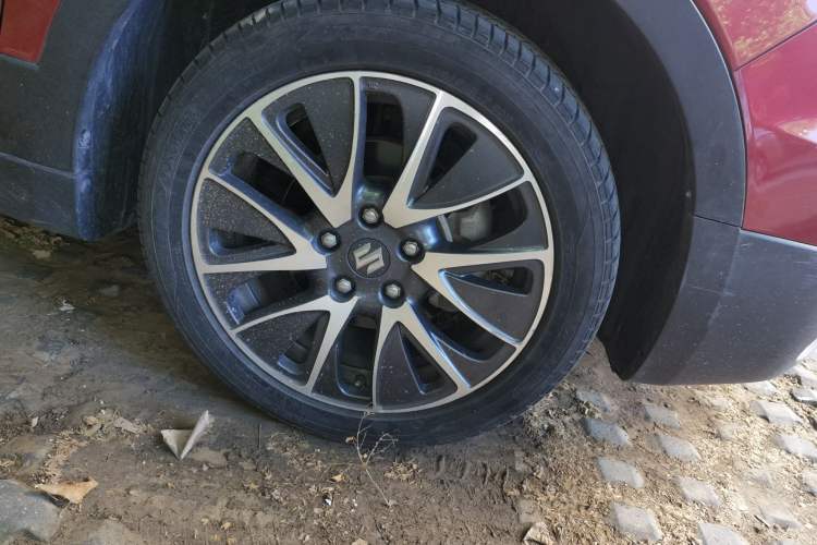 Used Suzuki S-Cross 2014 1.6L CVT Four-Wheel Drive Luxury Version Right Front Wheel Hub