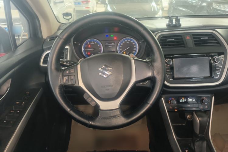 Used Suzuki S-Cross 2014 1.6L CVT Two-Wheel Drive Elite Version Steering Wheel