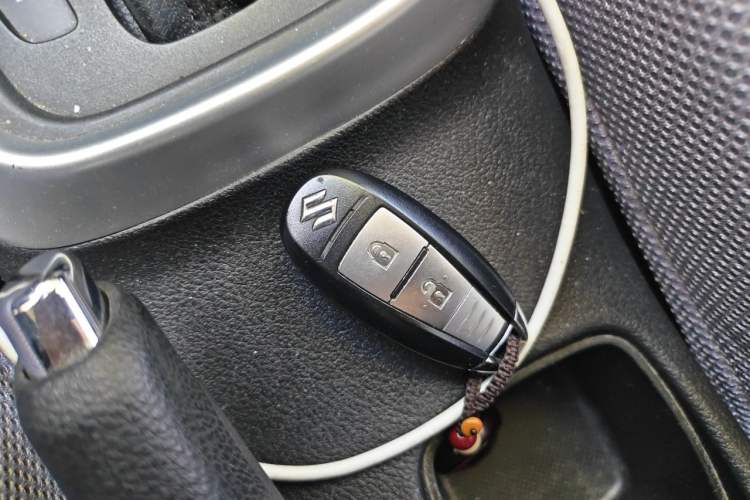 Used Suzuki S-Cross 2014 1.6L CVT Two-Wheel Drive Entry Model Vehicle Key