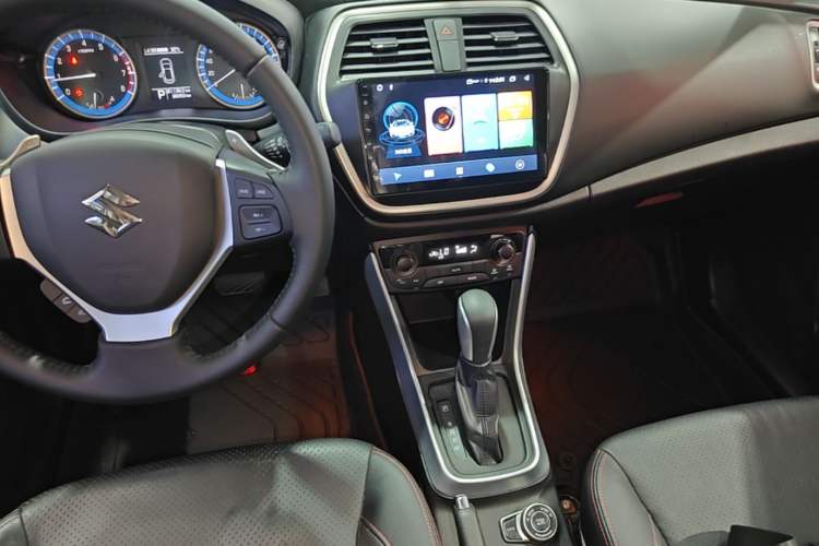 Used Suzuki S-Cross 2014 1.6L CVT Four-Wheel Drive Luxury Version Audio And AC Panel