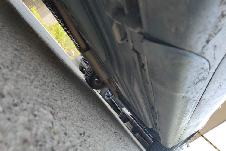 Used Suzuki S-Cross 2014 1.6L Manual Two-Wheel Drive Entry Model Chassis Front Left