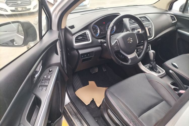 Used Suzuki S-Cross 2014 1.6L CVT Two-Wheel Drive Elite Version Driver Seat