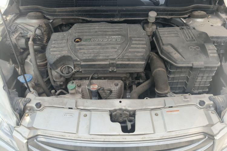 Used Suzuki S-Cross 2014 1.6L CVT Two-Wheel Drive Entry Model Engine Bay