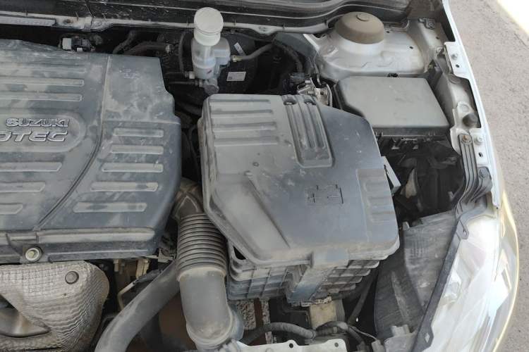 Used Suzuki S-Cross 2014 1.6L Manual Two-Wheel Drive Entry Model Engine Bay Left