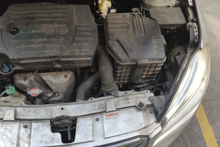 Used Suzuki S-Cross 2014 1.6L CVT Two-Wheel Drive Elite Version Engine Bay Left