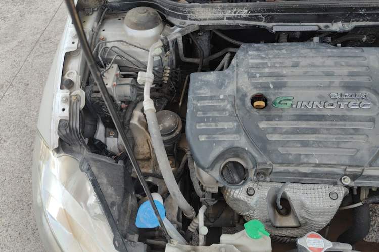 Used Suzuki S-Cross 2014 1.6L Manual Two-Wheel Drive Entry Model Engine Bay Right