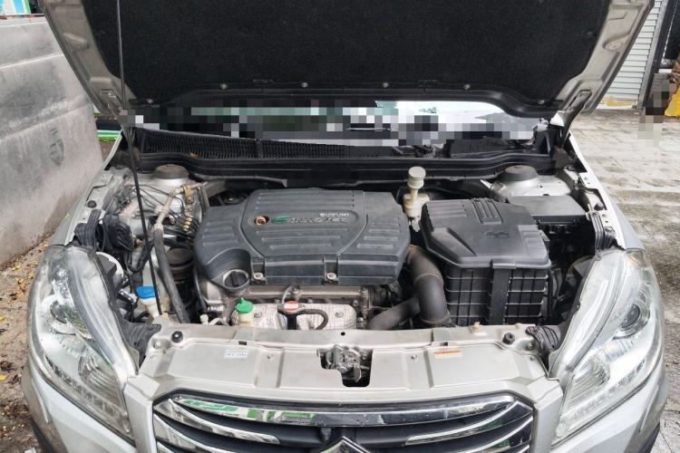 Used Suzuki S-Cross 2014 1.6L CVT Four-Wheel Drive Luxury Version Engine Bay