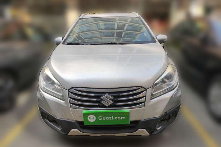 Used Suzuki S-Cross 2014 1.6L CVT Two-Wheel Drive Elite Version Front