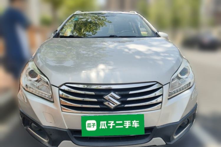 Used Suzuki S-Cross 2014 1.6L CVT Two-Wheel Drive Elite Version Front