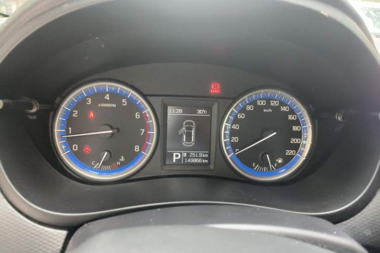 Used Suzuki S-Cross 2014 1.6L CVT Two-Wheel Drive Entry Model Instrument Cluster