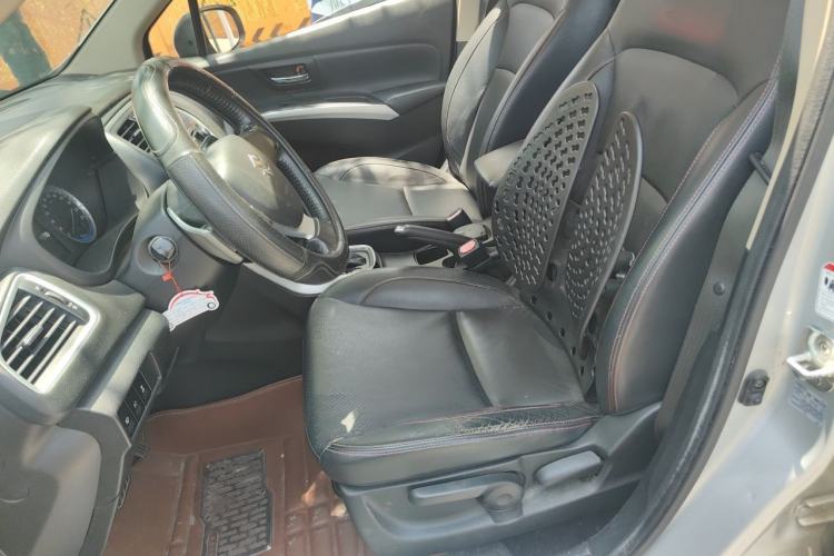 Used Suzuki S-Cross 2014 1.6L CVT Two-Wheel Drive Elite Version Left Front Seat