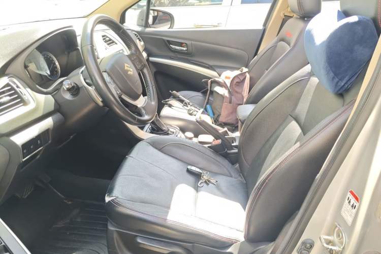 Used Suzuki S-Cross 2014 1.6L CVT Four-Wheel Drive Luxury Version Left Front Seat