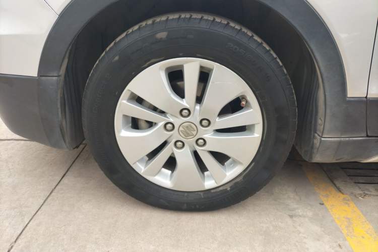 Used Suzuki S-Cross 2014 1.6L CVT Two-Wheel Drive Elite Version Left Front Wheel Hub