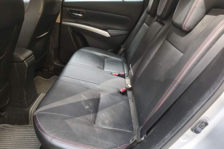 Used Suzuki S-Cross 2014 1.6L CVT Two-Wheel Drive Elite Version Left Rear Seat
