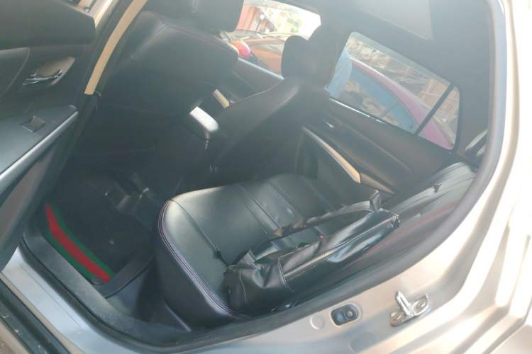 Used Suzuki S-Cross 2014 1.6L CVT Four-Wheel Drive Luxury Version Left Rear Seat