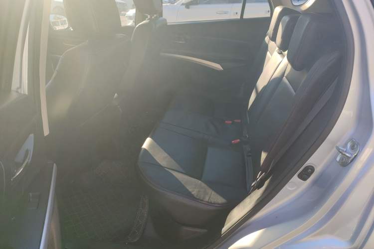 Used Suzuki S-Cross 2014 1.6L Manual Two-Wheel Drive Elite Model Left Rear Seat