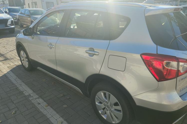 Used Suzuki S-Cross 2014 1.6L Manual Two-Wheel Drive Elite Model Left Side