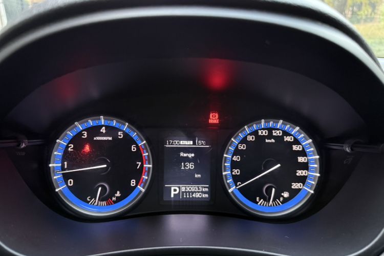Used Suzuki S-Cross 2014 1.6L CVT Four-Wheel Drive Luxury Version Odometer Close Up