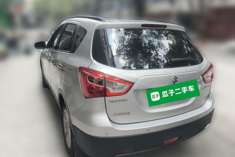 Used Suzuki S-Cross 2014 1.6L CVT Two-Wheel Drive Entry Model Rear Left 45 Deg