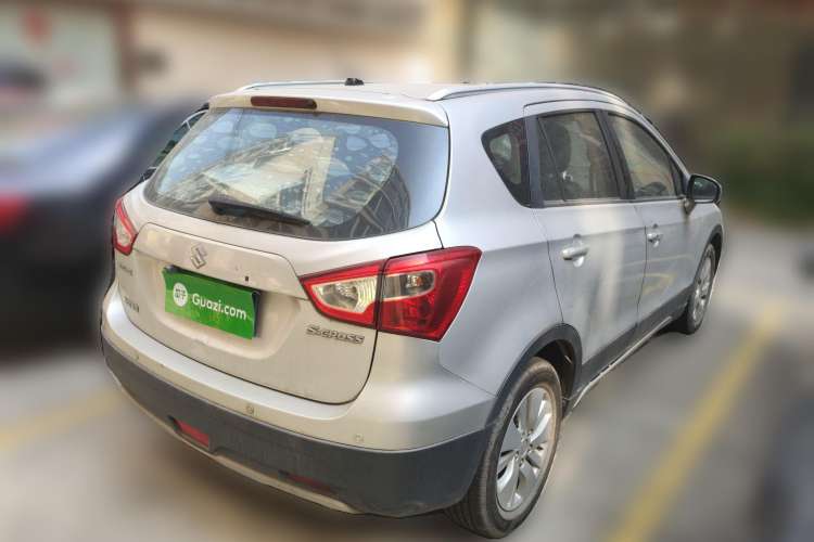Used Suzuki S-Cross 2014 1.6L CVT Two-Wheel Drive Elite Version Rear Right 45 Deg