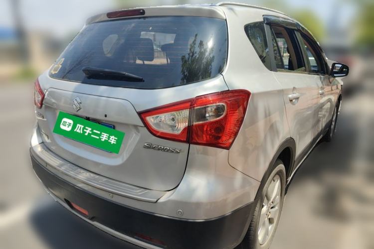 Used Suzuki S-Cross 2014 1.6L CVT Two-Wheel Drive Elite Version Rear Right 45 Deg