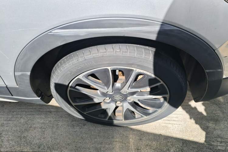 Used Suzuki S-Cross 2014 1.6L CVT Four-Wheel Drive Luxury Version Right Front Wheel Hub