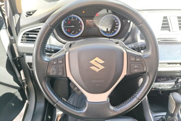Used Suzuki S-Cross 2014 1.6L CVT Four-Wheel Drive Luxury Version Steering Wheel