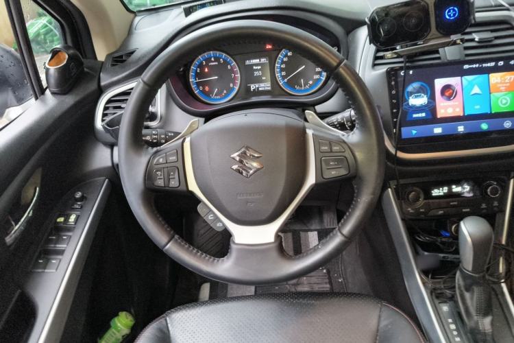 Used Suzuki S-Cross 2014 1.6L CVT Four-Wheel Drive Luxury Version Steering Wheel