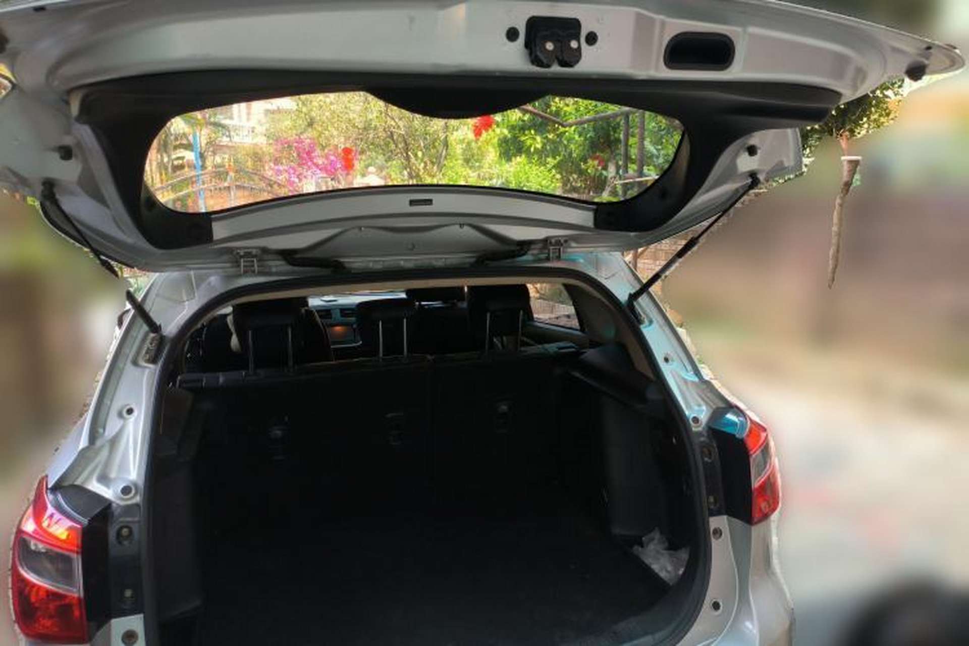 Used Suzuki S-Cross 2014 1.6L CVT Two-Wheel Drive Elite Version Trunk