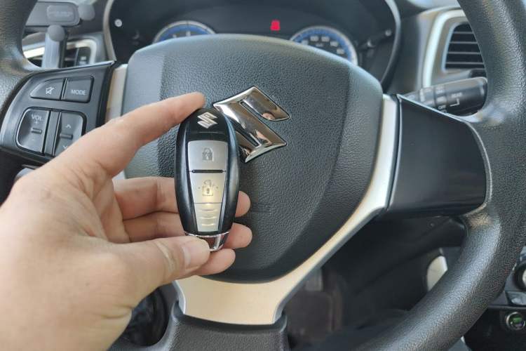 Used Suzuki S-Cross 2014 1.6L Manual Two-Wheel Drive Entry Model Vehicle Key