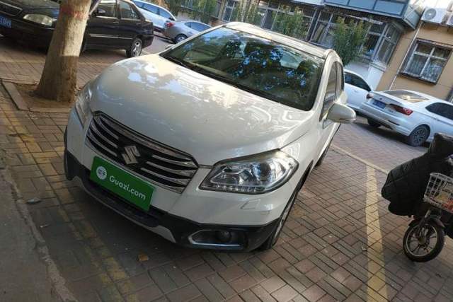 Used Suzuki S-Cross 2014 1.6L CVT Two-Wheel Drive Elite Version