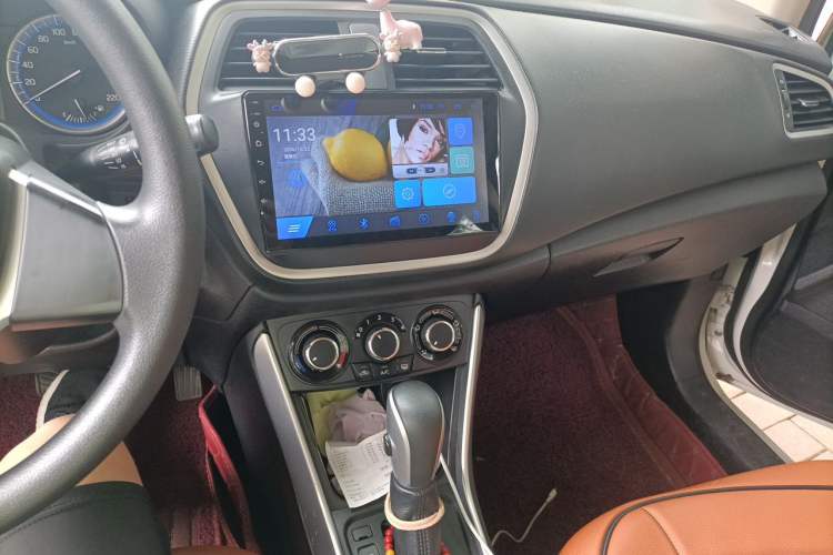 Used Suzuki S-Cross 2014 1.6L CVT Two-Wheel Drive Entry Model Audio And AC Panel