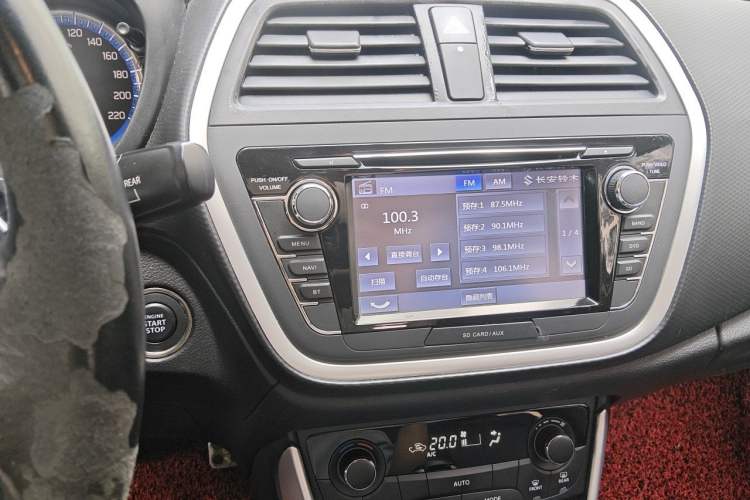 Used Suzuki S-Cross 2014 1.6L CVT Two-Wheel Drive Elite Version Audio And AC Panel