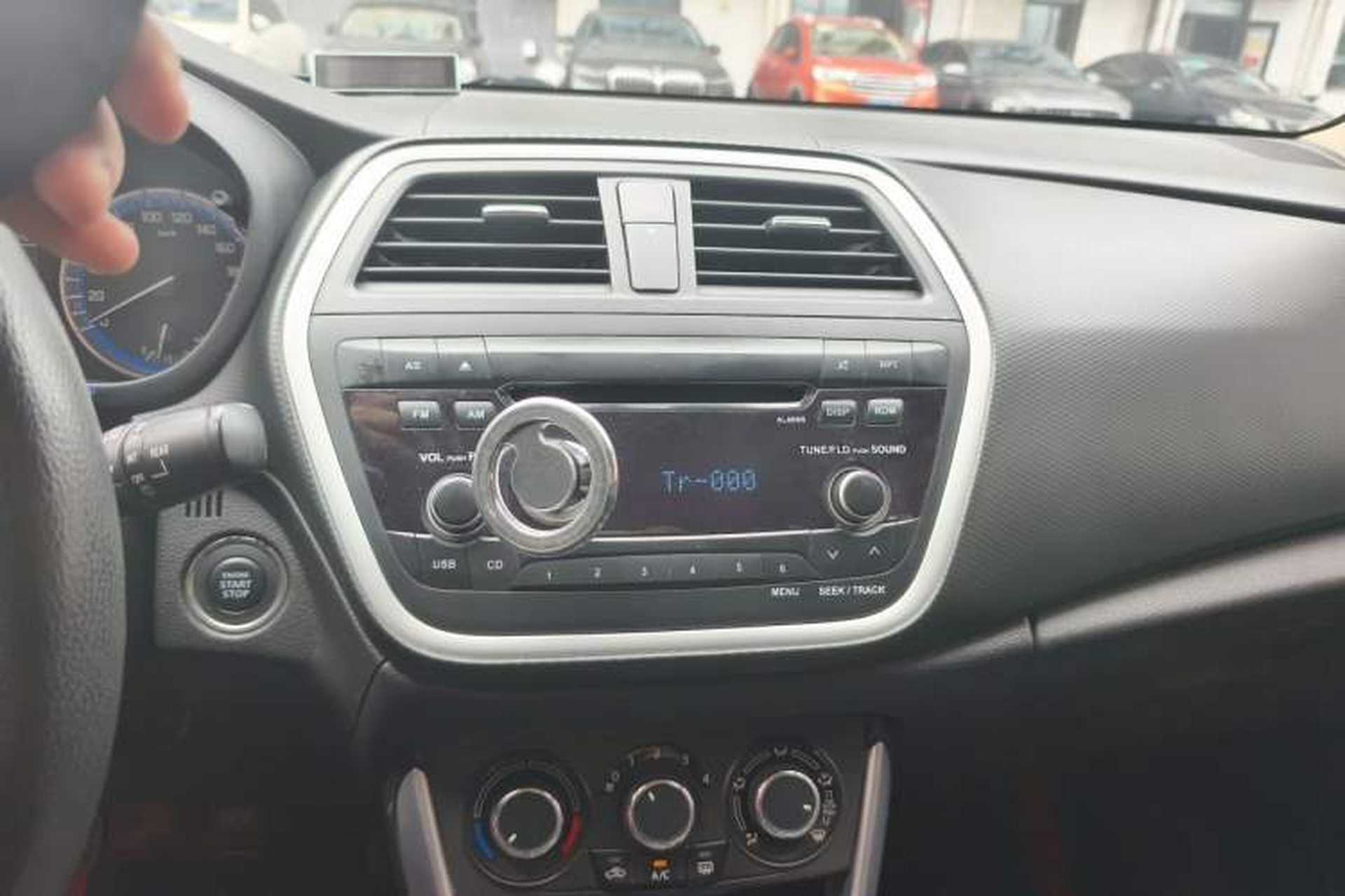 Used Suzuki S-Cross 2014 1.6L Manual Two-Wheel Drive Entry Model Audio And AC Panel