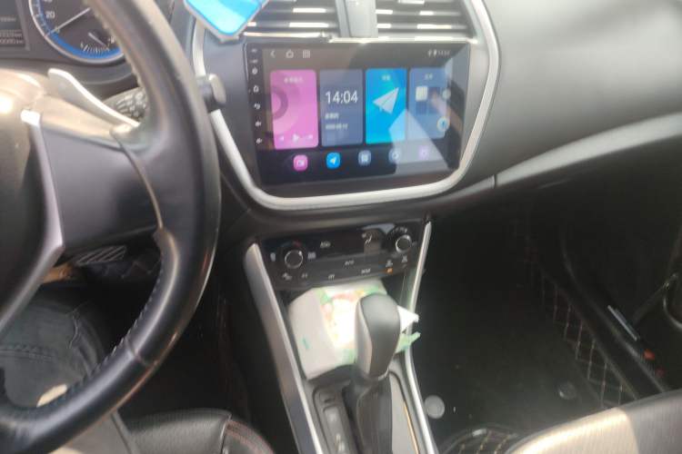 Used Suzuki S-Cross 2014 1.6L CVT Two-Wheel Drive Elite Version Audio And AC Panel