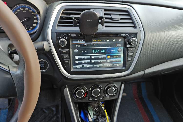 Used Suzuki S-Cross 2014 1.6L Manual Two-Wheel Drive Entry Model Audio And AC Panel