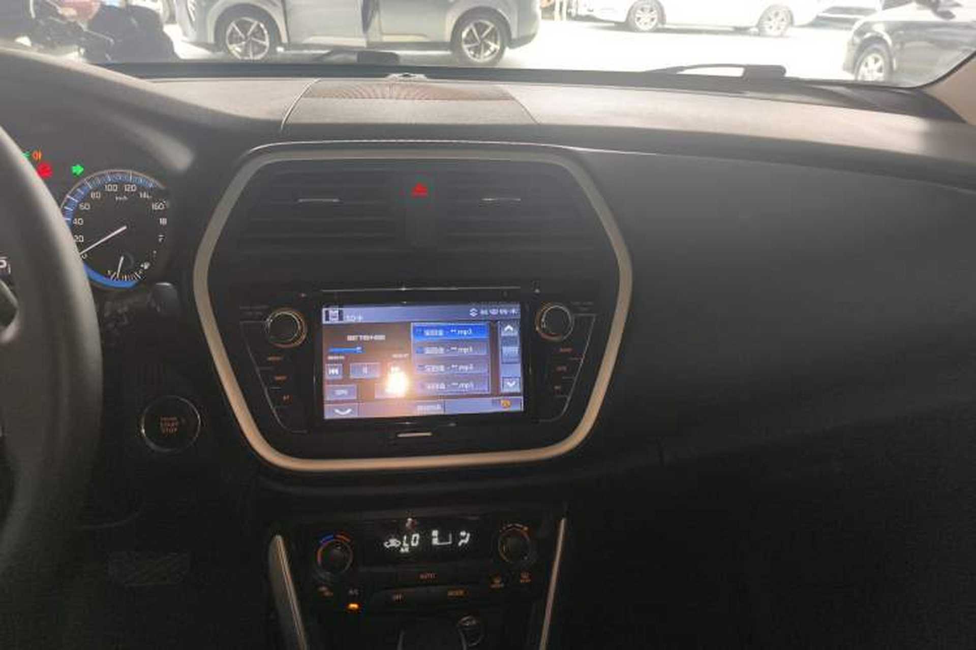 Used Suzuki S-Cross 2014 1.6L CVT Four-Wheel Drive Luxury Version Audio And AC Panel