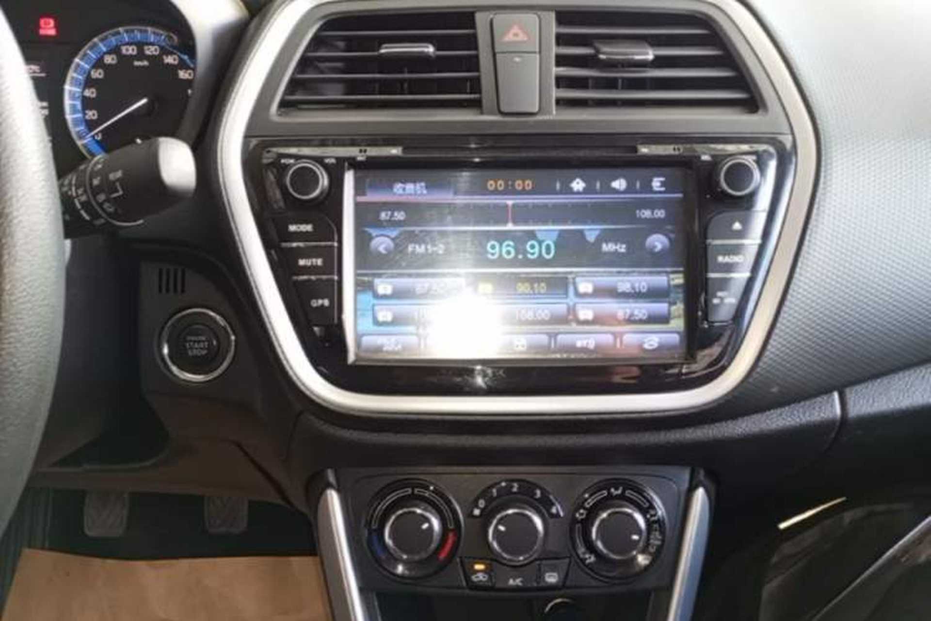 Used Suzuki S-Cross 2014 1.6L Manual Two-Wheel Drive Entry Model Audio And AC Panel