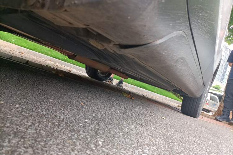 Used Suzuki S-Cross 2014 1.6L CVT Two-Wheel Drive Entry Model Chassis Front Left