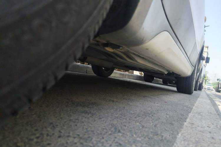Used Suzuki S-Cross 2014 1.6L Manual Two-Wheel Drive Elite Model Chassis Front Left